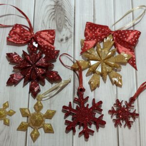 Zestaw ozdób świątecznych