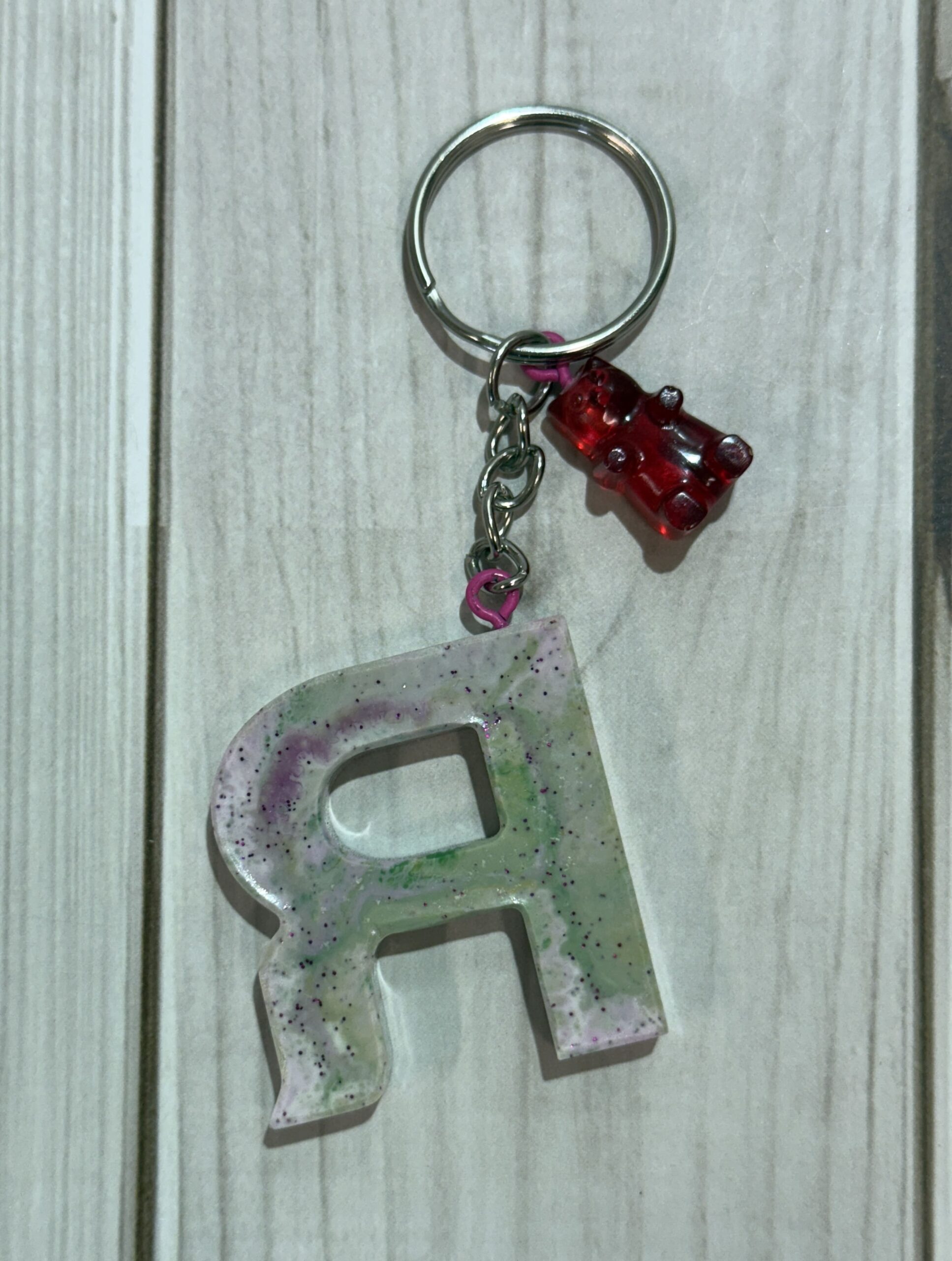 Brelok R - obrazek 2