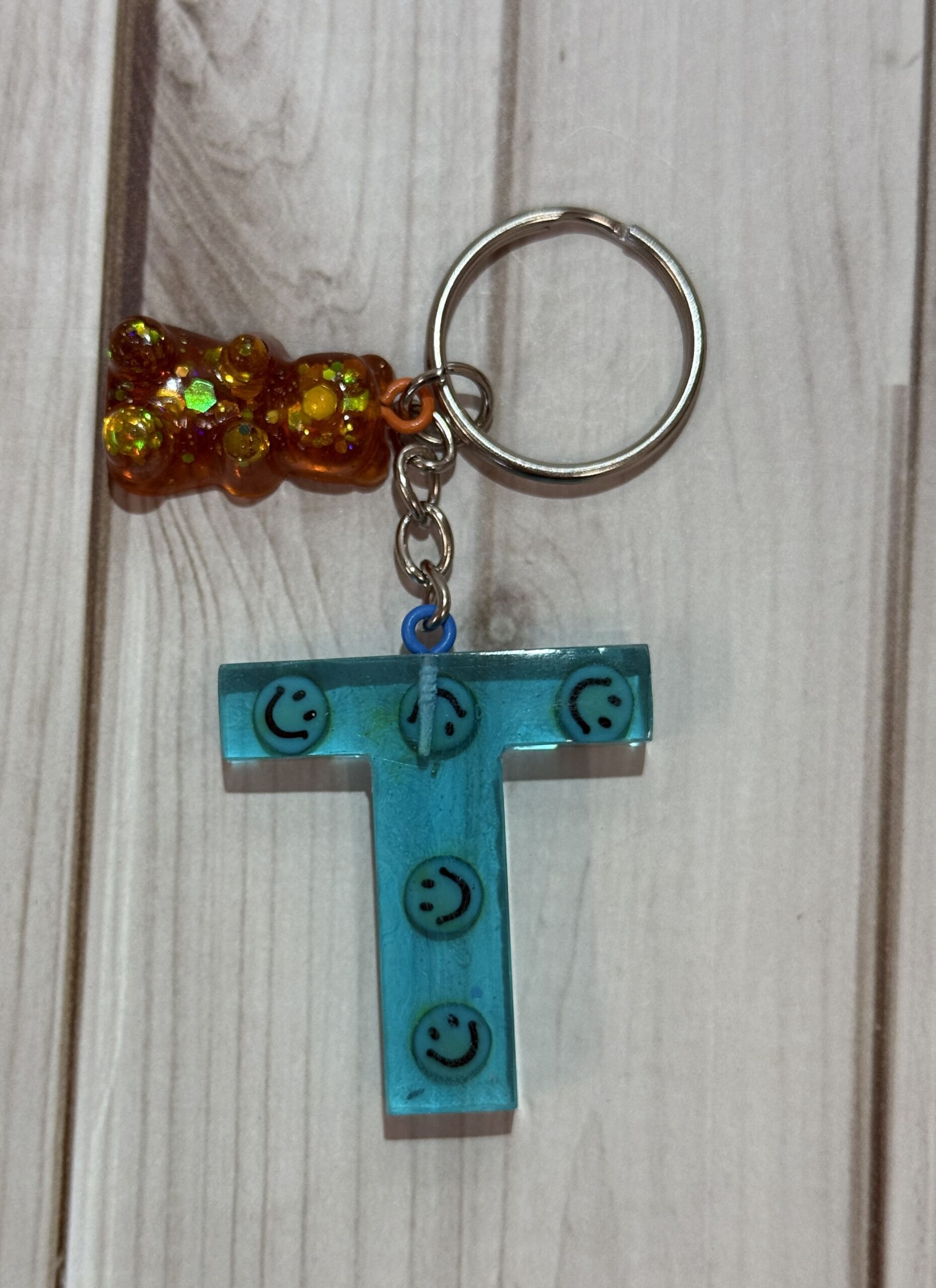 Brelok T - obrazek 2