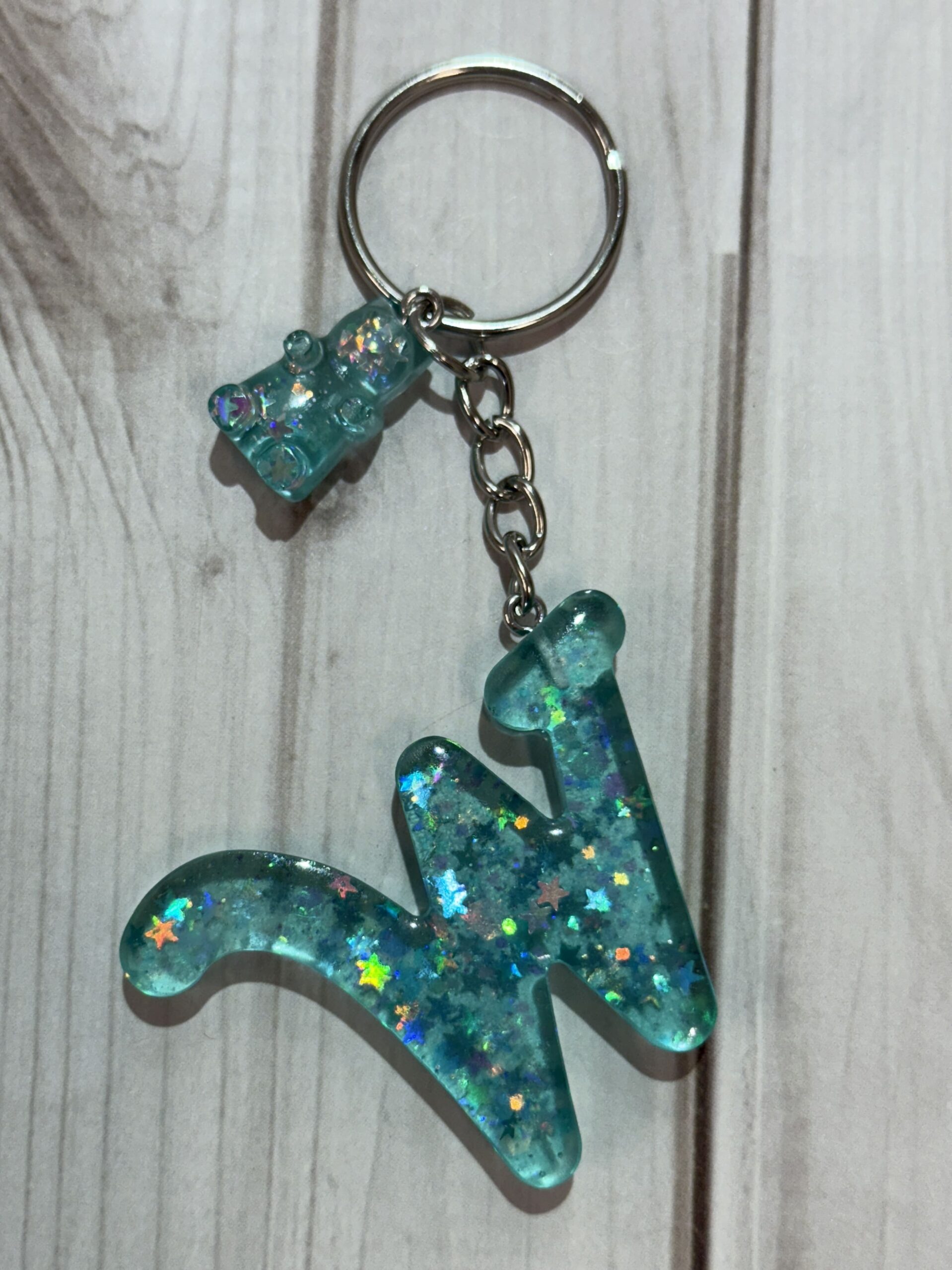 Brelok W - obrazek 2